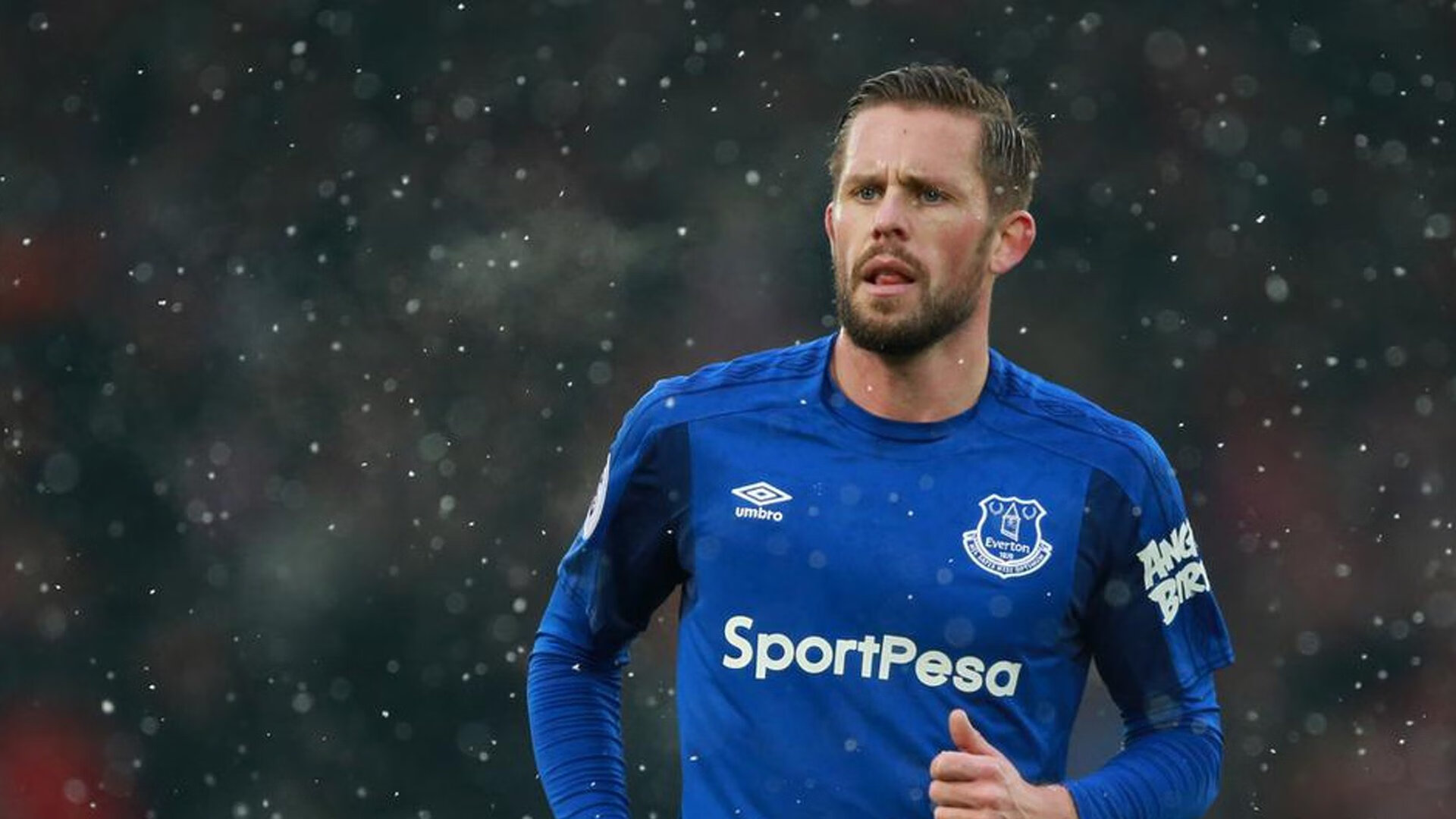 绿茵场上的王皓式状态，德国队轻取瑞典队背后的战术与意志